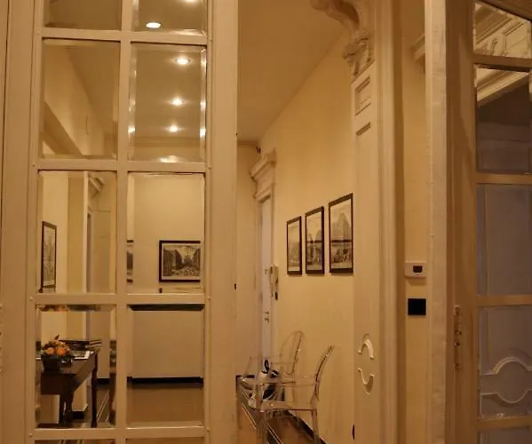 Centro Bed & Breakfast Genua